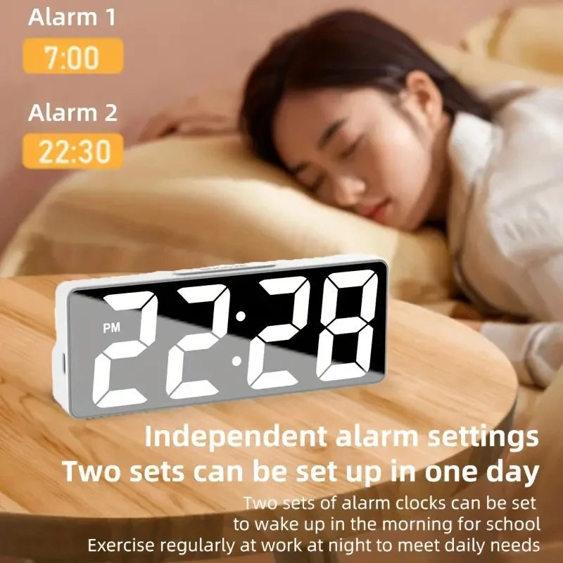 LED Väckarklocka med Temp